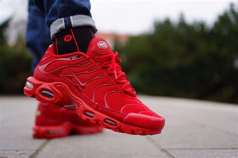 Rote Nike Tns online 